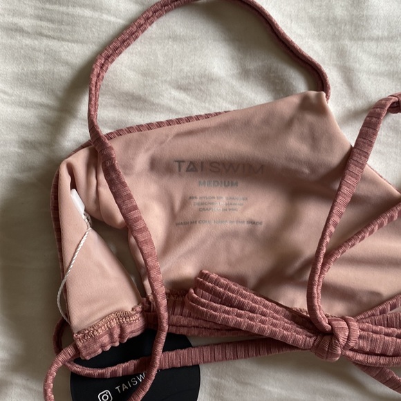 NWT tai swim set - Picture 4 of 7